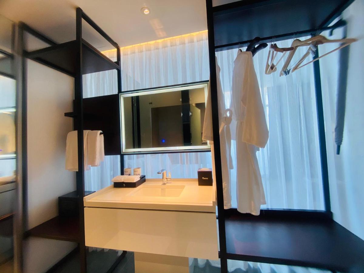 Newcc Hotel And Serviced Apartment Quang Ngai Bagian luar foto